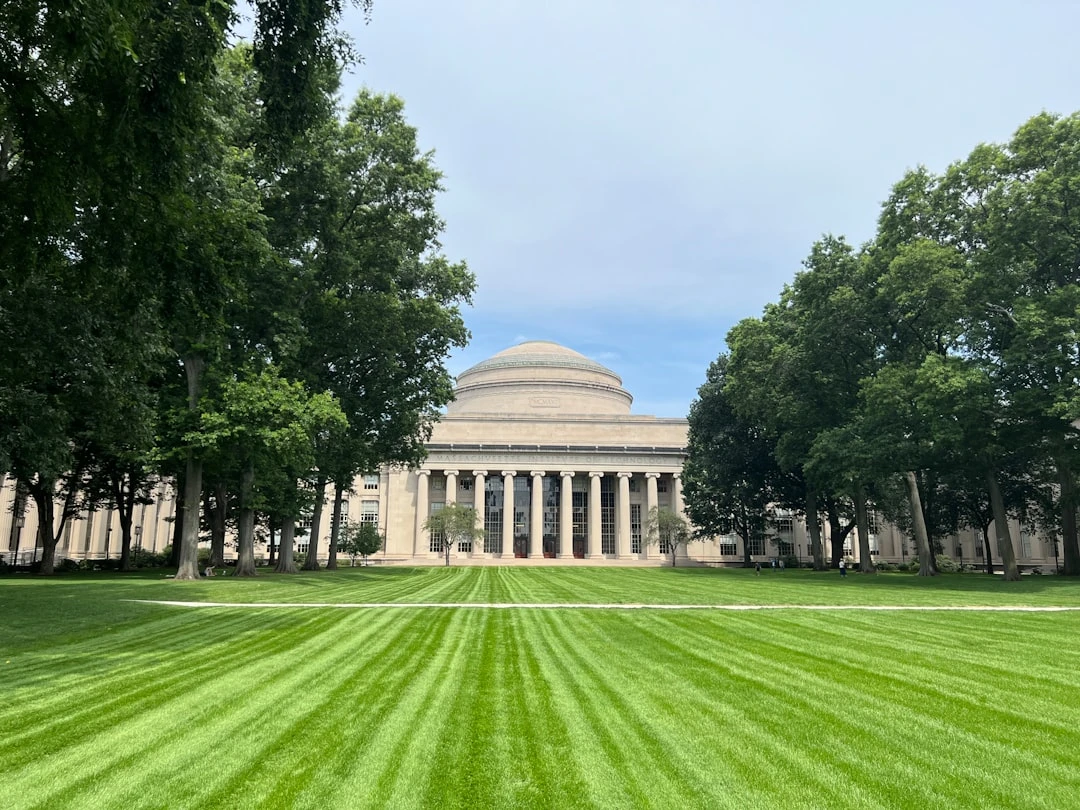 hoc-dai-hoc-o-my-duoi-goc-nhin-cua-chuyen-gia-giao-duc